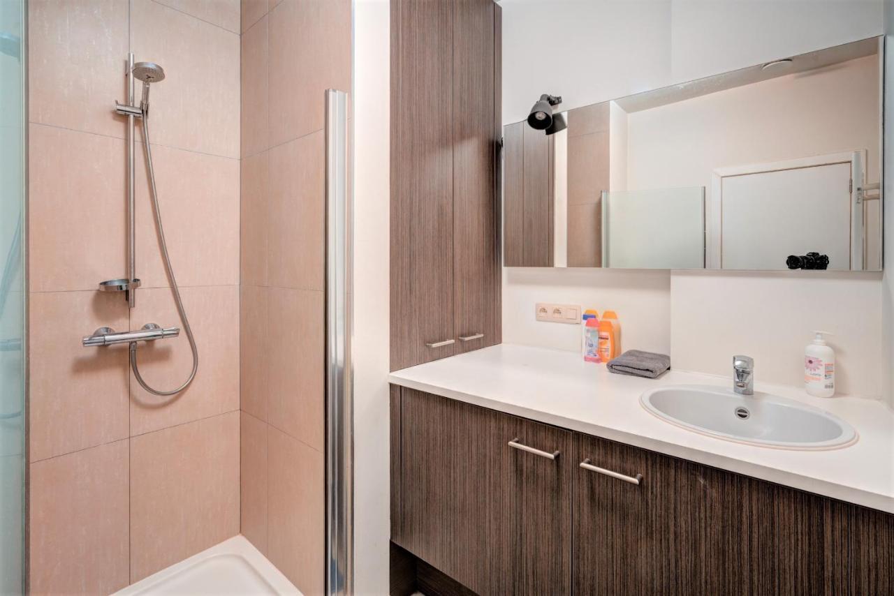 Theater Lodge Apartment In Heart Of Antwerpen Buitenkant foto